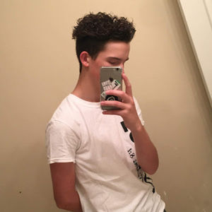 Meet your Posher, Micah